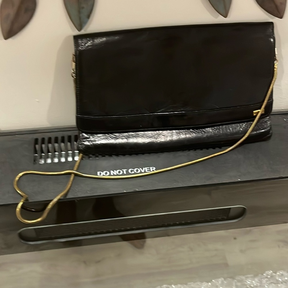 Mano classic Black Vintage black leather bag with gold  strap. Clutch